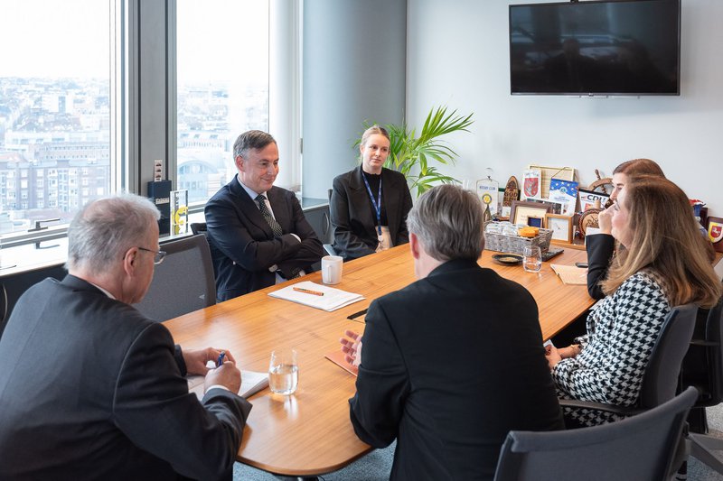 20251202 Wirtschaftsrat MrsHamker 035 AllGP 2048Pix PYE_1812 .jpg